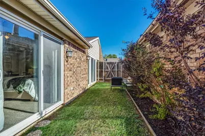 4243 Phoenix Drive, Carrollton, TX 75010 - Photo 23