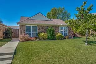 4243 Phoenix Dr, Carrollton, TX 75010 - Photo 25