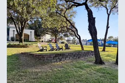 2907 Country Place Circle, Carrollton, TX 75006 - Photo 31