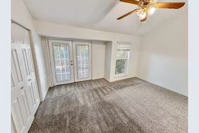 2907 Country Place Circle, Carrollton, TX 75006 - Photo 11