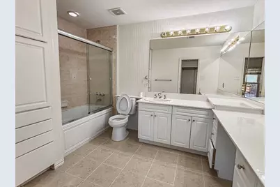 2907 Country Place Circle, Carrollton, TX 75006 - Photo 15