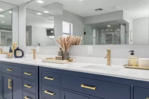 2342 King Richard Dr, Grand Prairie, TX 75050 - Photo 7