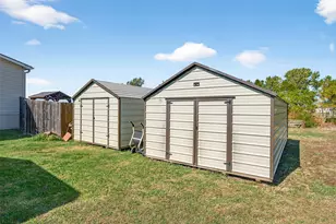 405 Stetson Dr, Southmayd, TX 76268 - Photo 27