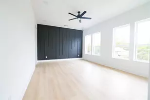 306 7th St, Dallas, TX 75203 - Photo 9