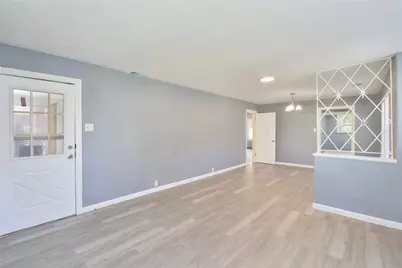 3238 Kinmore Street, Dallas, TX 75223 - Photo 11