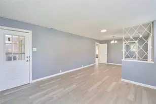 3238 Kinmore St, Dallas, TX 75223 - Photo 11