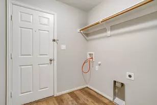 3025 Shoreline Dr, Burleson, TX 76028 - Photo 19