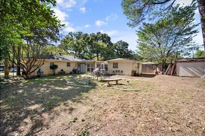 1407 Bluebonnet Trail, Arlington, TX 76013 - Photo 29