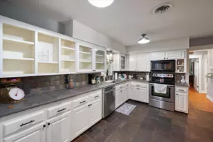 1407 Bluebonnet Trail, Arlington, TX 76013 - Photo 17