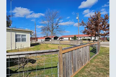 172 County Road 1313, Morgan, TX 76671 - Photo 23