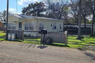 172 County Rd 1313, Morgan, TX 76671 - Photo 15