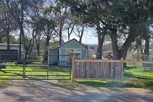 172 County Rd 1313, Morgan, TX 76671 - Photo 17