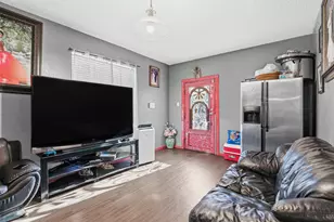 4611 Sylvester St, Dallas, TX 75219 - Photo 11