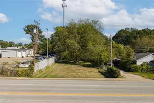 210 S Martin Luther King Jr Blvd, Longview, TX 75602 - Photo 1