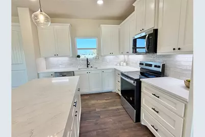 2000 Collin Street, Weatherford, TX 76085 - Photo 7