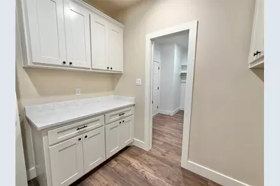 2000 Collin Street, Weatherford, TX 76085 - Photo 23