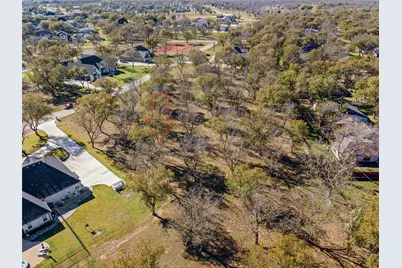 8009 W Landings Road, Granbury, TX 76049 - Photo 9