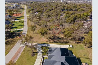 8009 W Landings Road, Granbury, TX 76049 - Photo 7