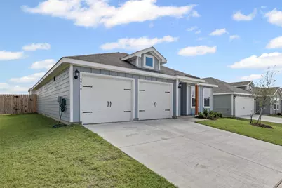 9936 Voyager Lane, Fort Worth, TX 76131 - Photo 3