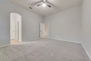 3027 Pamplona, Grand Prairie, TX 75054 - Photo 13