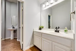 3027 Pamplona, Grand Prairie, TX 75054 - Photo 11