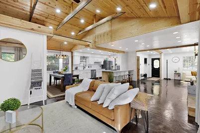 1815 Wellington Court, Arlington, TX 76013 - Photo 5