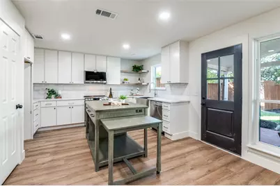 3005 Pacifica Street, Carrollton, TX 75007 - Photo 7