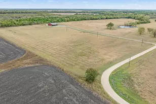 445 Cr 24200, Roxton, TX 75477 - Photo 9