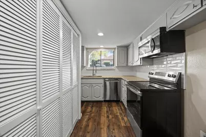 3905 Village Drive, Rockwall, TX 75087 - Photo 5