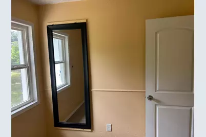 10034 Mill Valley Lane, Dallas, TX 75217 - Photo 19