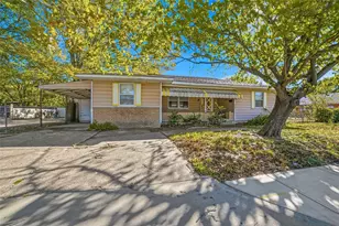 2926 N Prairie Creek Rd, Dallas, TX 75227 - Photo 1