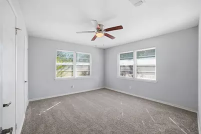 2926 N Prairie Creek Road, Dallas, TX 75227 - Photo 17