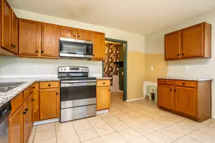 2624 Rockport Ln, Little Elm, TX 75068 - Photo 9