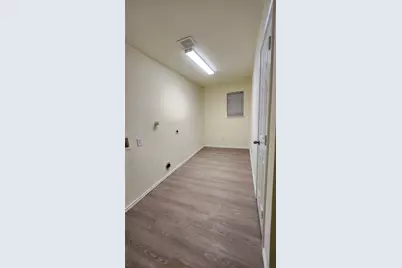 2456 Arroyo Springs Drive, Grand Prairie, TX 75052 - Photo 5