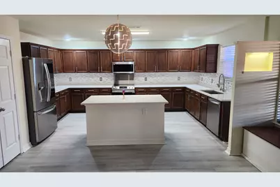 2456 Arroyo Springs Drive, Grand Prairie, TX 75052 - Photo 21