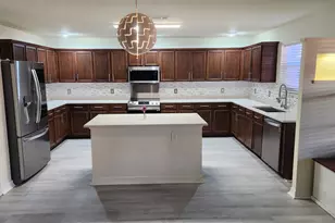 2456 Arroyo Springs Dr, Grand Prairie, TX 75052 - Photo 21