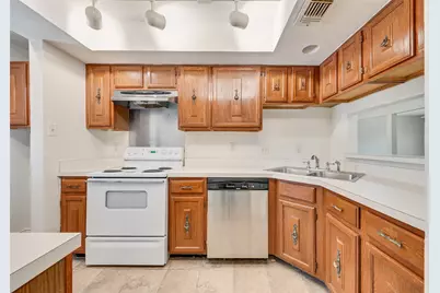 3635 Garden Brook Drive #20100, Farmers Branch, TX 75234 - Photo 11