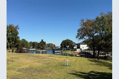 1524 Villa Cove Drive, Tool, TX 75143 - Photo 17