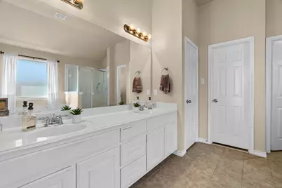 812 Sugar Hill Avenue, Cleburne, TX 76033 - Photo 15