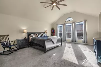 812 Sugar Hill Avenue, Cleburne, TX 76033 - Photo 13