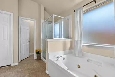 812 Sugar Hill Avenue, Cleburne, TX 76033 - Photo 15