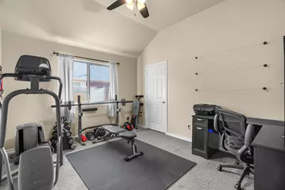 812 Sugar Hill Avenue, Cleburne, TX 76033 - Photo 23