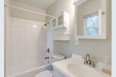 856 Broadway Avenue, Euless, TX 76040 - Photo 21