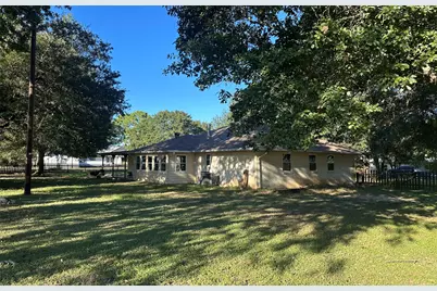 208 Hogg Street, Streetman, TX 75859 - Photo 15