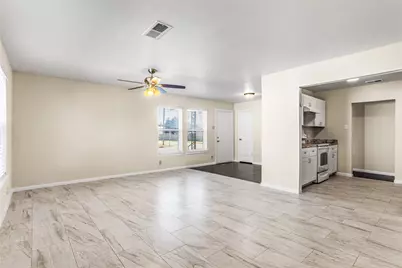 2913 Gumwood Park, Richland Hills, TX 76118 - Photo 5