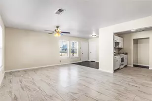 2913 Gumwood Park, Richland Hills, TX 76118 - Photo 5