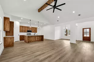 323 Rita Rdg Ct, Millsap, TX 76066 - Photo 9