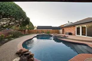 2804 Wood Wind Dr, Pantego, TX 76013 - Photo 33