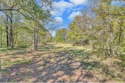 556 Wildwood Trail, Lorena, TX 76655 - Photo 7