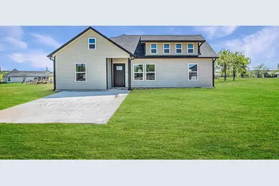 124 Brookview Drive, Bridgeport, TX 76458 - Photo 1